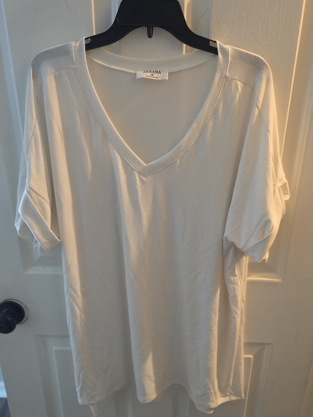 Zenana Outfitters Classic White V-Neck Short Sleeve Tee